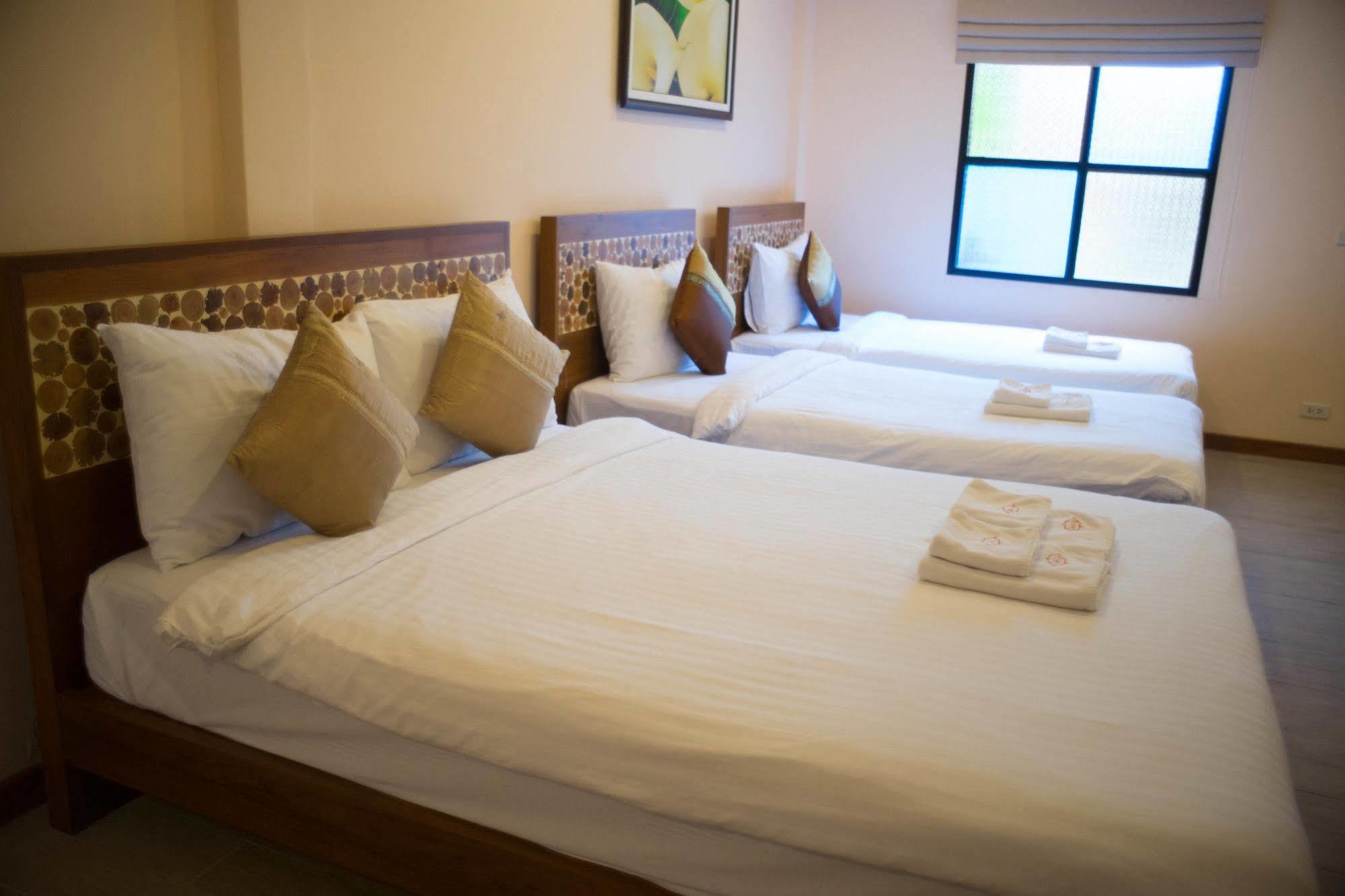 Calla Lily Boutique Residence Chiang Mai Bagian luar foto