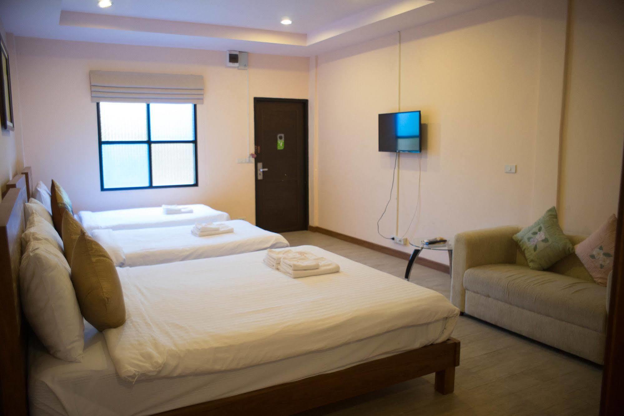 Calla Lily Boutique Residence Chiang Mai Bagian luar foto